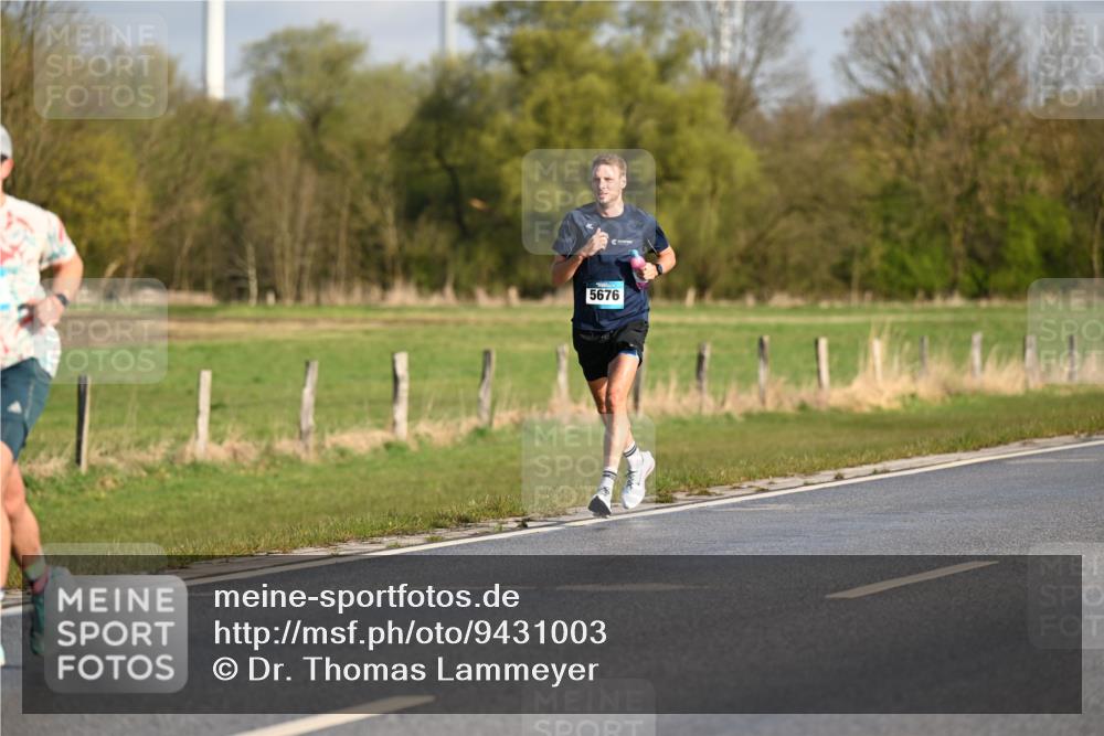 12.04.2026 - 45. Internationalen Wilhelmsburger Insellauf Dr. Thomas Lammeyer http://msf.ph/oto/9431003 12.04.2026 09:09:59 Laufen 5676 meine-sportfotos.de