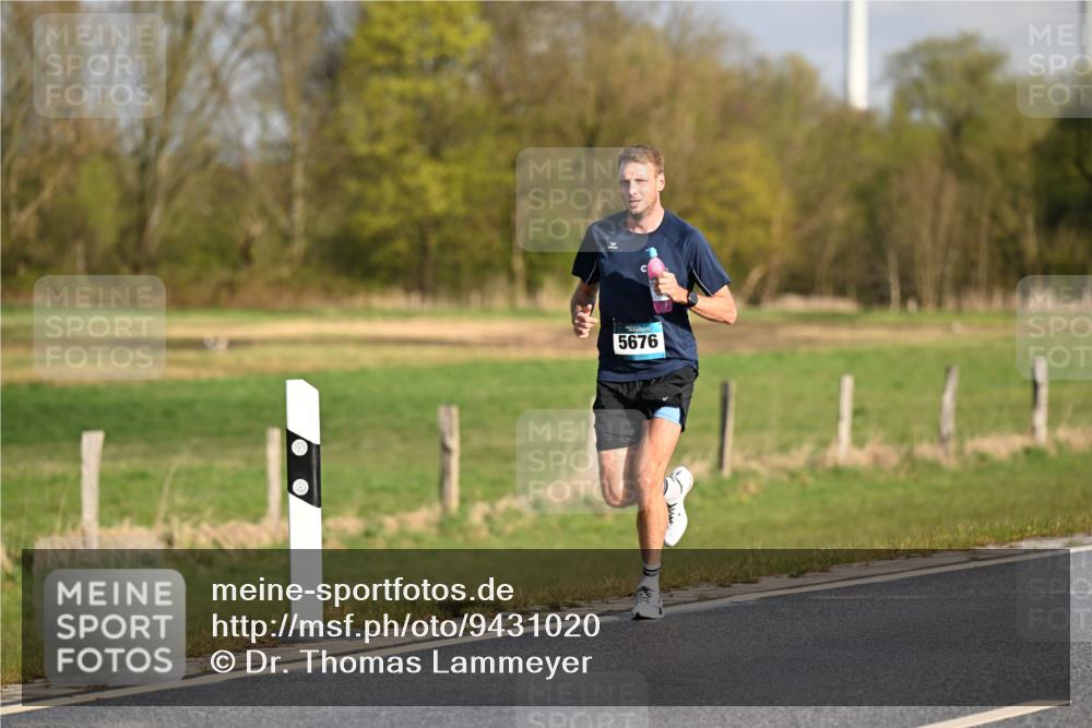 12.04.2026 - 45. Internationalen Wilhelmsburger Insellauf Dr. Thomas Lammeyer http://msf.ph/oto/9431020 12.04.2026 09:10:01 Laufen 5676 meine-sportfotos.de