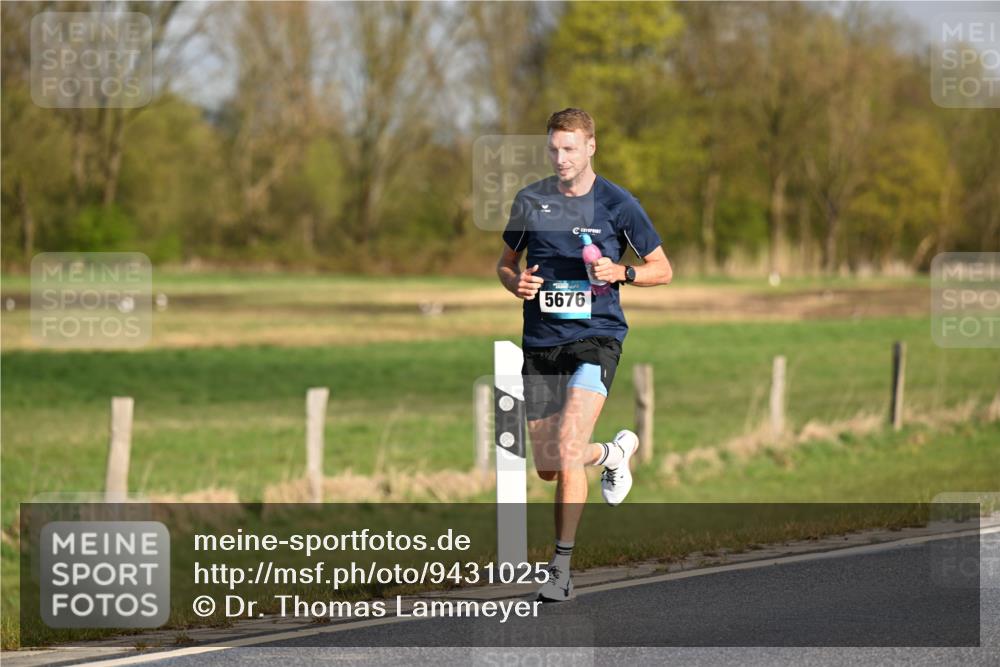 12.04.2026 - 45. Internationalen Wilhelmsburger Insellauf Dr. Thomas Lammeyer http://msf.ph/oto/9431025 12.04.2026 09:10:02 Laufen 5676 meine-sportfotos.de
