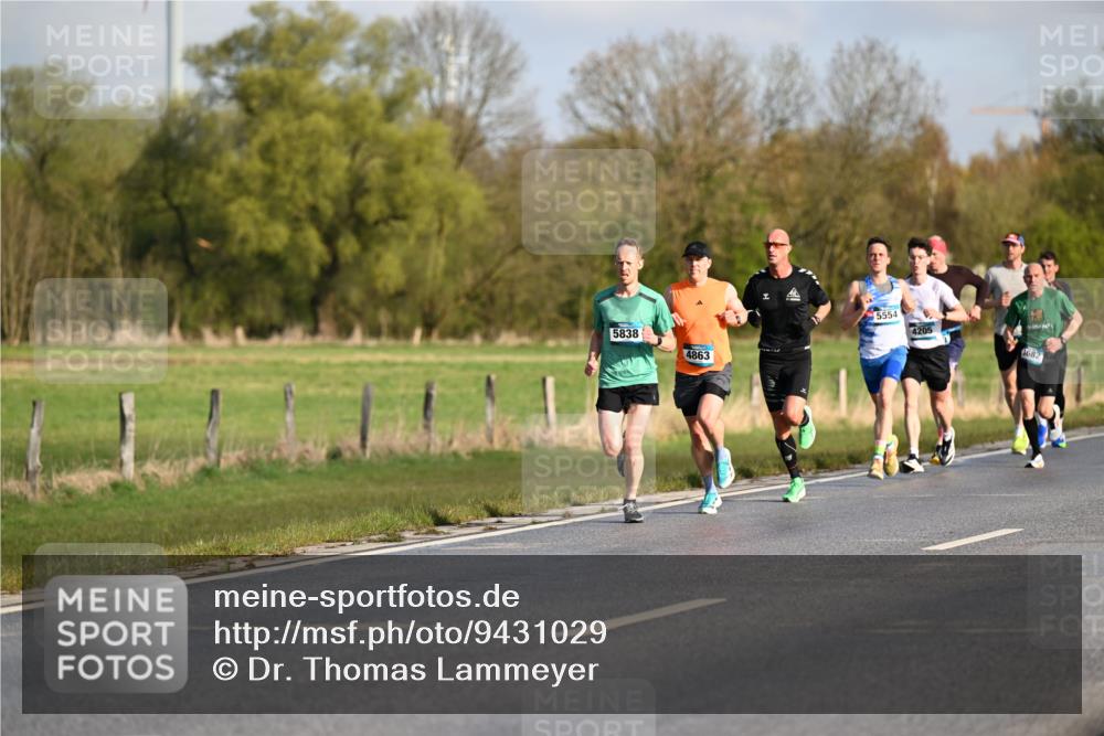 12.04.2026 - 45. Internationalen Wilhelmsburger Insellauf Dr. Thomas Lammeyer http://msf.ph/oto/9431029 12.04.2026 09:10:14 Laufen 5838, 4863, 5554, 4205, 4682 meine-sportfotos.de