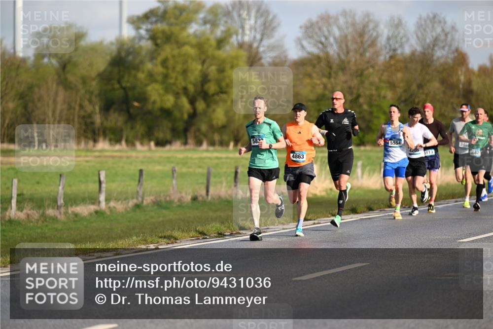 12.04.2026 - 45. Internationalen Wilhelmsburger Insellauf Dr. Thomas Lammeyer http://msf.ph/oto/9431036 12.04.2026 09:10:14 Laufen 582, 4863, 5554, 340, 4205, 3113, 4682 meine-sportfotos.de