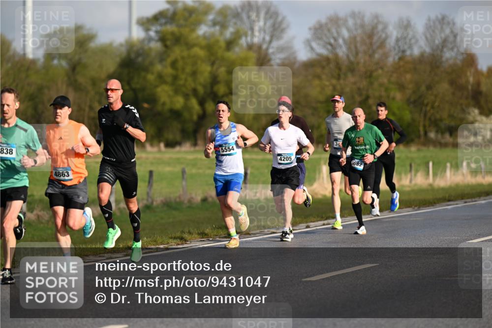 12.04.2026 - 45. Internationalen Wilhelmsburger Insellauf Dr. Thomas Lammeyer http://msf.ph/oto/9431047 12.04.2026 09:10:17 Laufen 838, 5554, 4863, 4205, 34, 682 meine-sportfotos.de