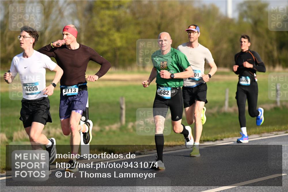 12.04.2026 - 45. Internationalen Wilhelmsburger Insellauf Dr. Thomas Lammeyer http://msf.ph/oto/9431074 12.04.2026 09:10:21 Laufen 4205, 3113, 3682, 01, 4605 meine-sportfotos.de