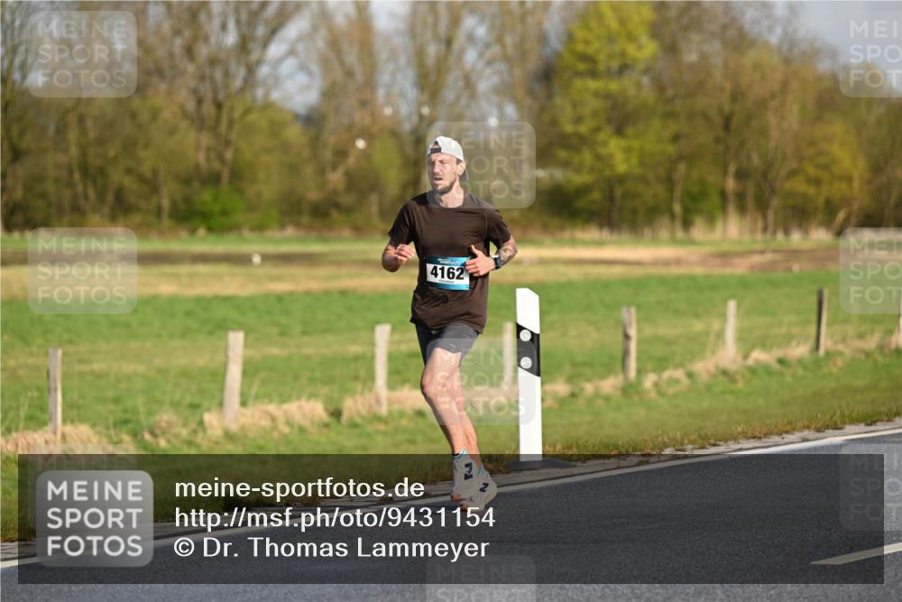 12.04.2026 - 45. Internationalen Wilhelmsburger Insellauf Dr. Thomas Lammeyer http://msf.ph/oto/9431154 12.04.2026 09:10:36 Laufen 4162 meine-sportfotos.de