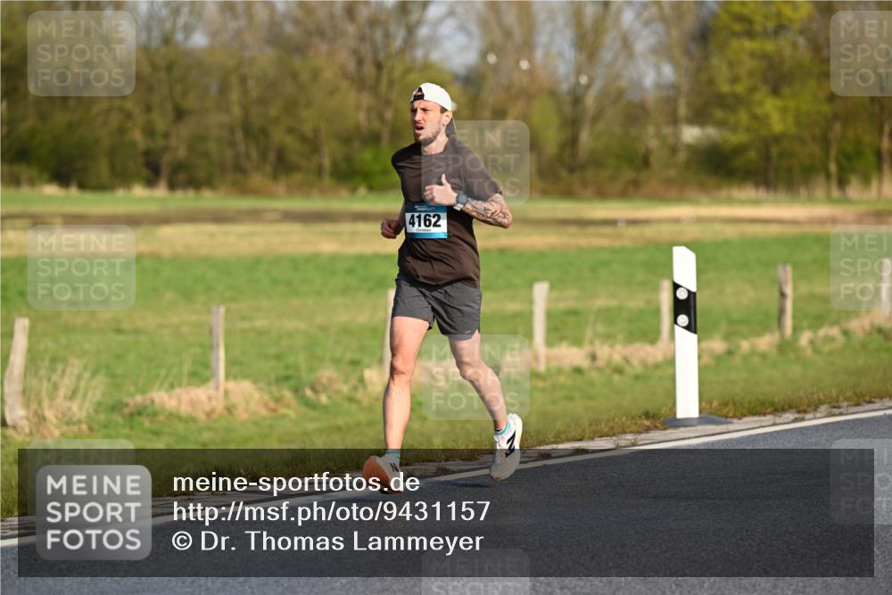 12.04.2026 - 45. Internationalen Wilhelmsburger Insellauf Dr. Thomas Lammeyer http://msf.ph/oto/9431157 12.04.2026 09:10:37 Laufen 4162 meine-sportfotos.de