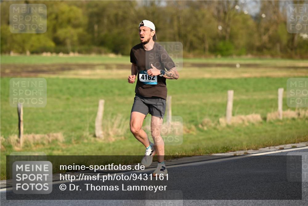 12.04.2026 - 45. Internationalen Wilhelmsburger Insellauf Dr. Thomas Lammeyer http://msf.ph/oto/9431161 12.04.2026 09:10:37 Laufen 4162 meine-sportfotos.de