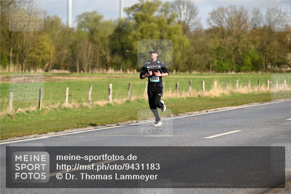 12.04.2026 - 45. Internationalen Wilhelmsburger Insellauf Dr. Thomas Lammeyer http://msf.ph/oto/9431183 12.04.2026 09:10:43 Laufen 5592 meine-sportfotos.de