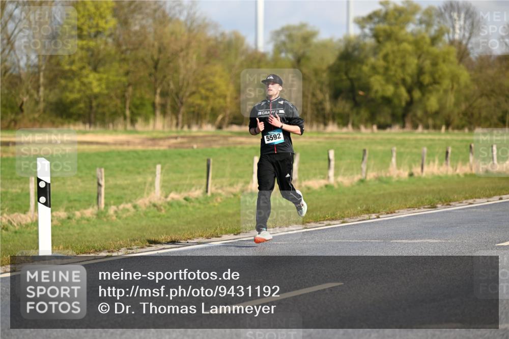12.04.2026 - 45. Internationalen Wilhelmsburger Insellauf Dr. Thomas Lammeyer http://msf.ph/oto/9431192 12.04.2026 09:10:44 Laufen 5592 meine-sportfotos.de
