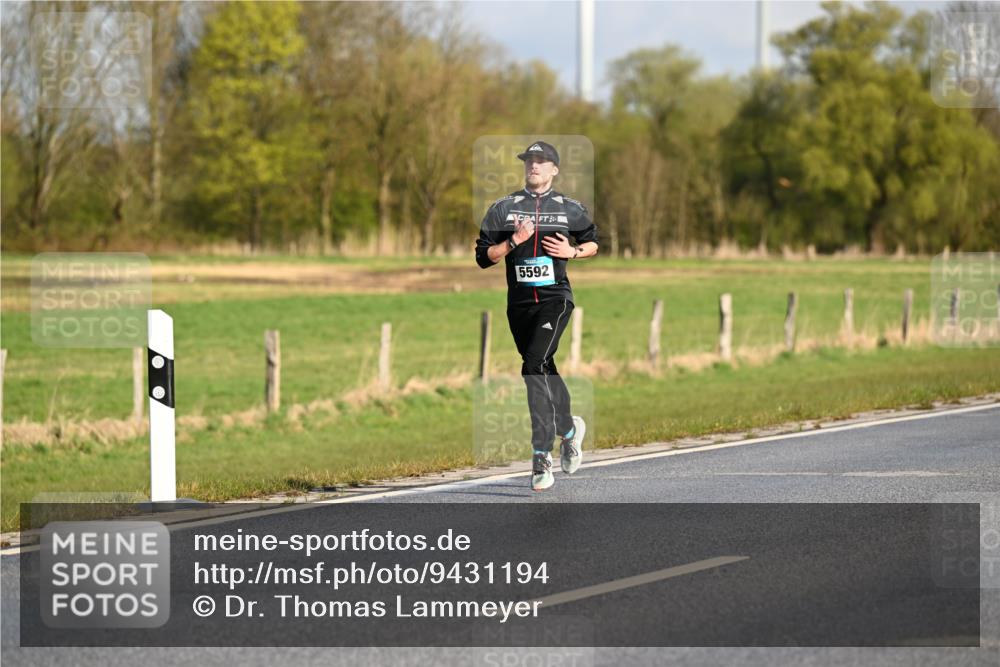 12.04.2026 - 45. Internationalen Wilhelmsburger Insellauf Dr. Thomas Lammeyer http://msf.ph/oto/9431194 12.04.2026 09:10:44 Laufen 5592 meine-sportfotos.de