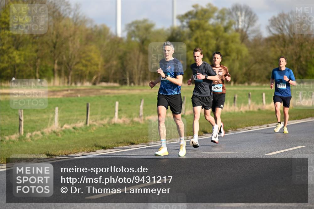 12.04.2026 - 45. Internationalen Wilhelmsburger Insellauf Dr. Thomas Lammeyer http://msf.ph/oto/9431217 12.04.2026 09:10:52 Laufen 2789, 3262 meine-sportfotos.de