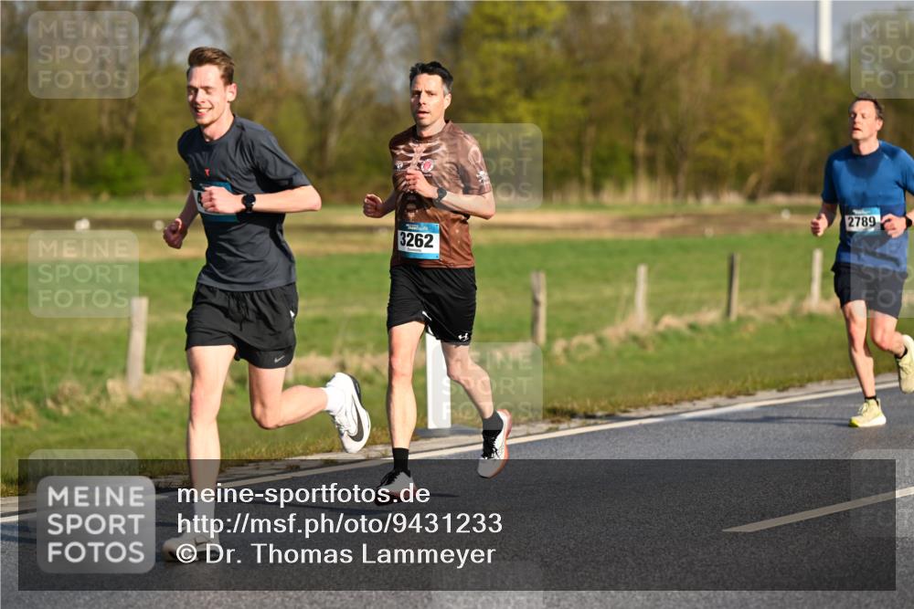 12.04.2026 - 45. Internationalen Wilhelmsburger Insellauf Dr. Thomas Lammeyer http://msf.ph/oto/9431233 12.04.2026 09:10:55 Laufen 3262, 2789 meine-sportfotos.de