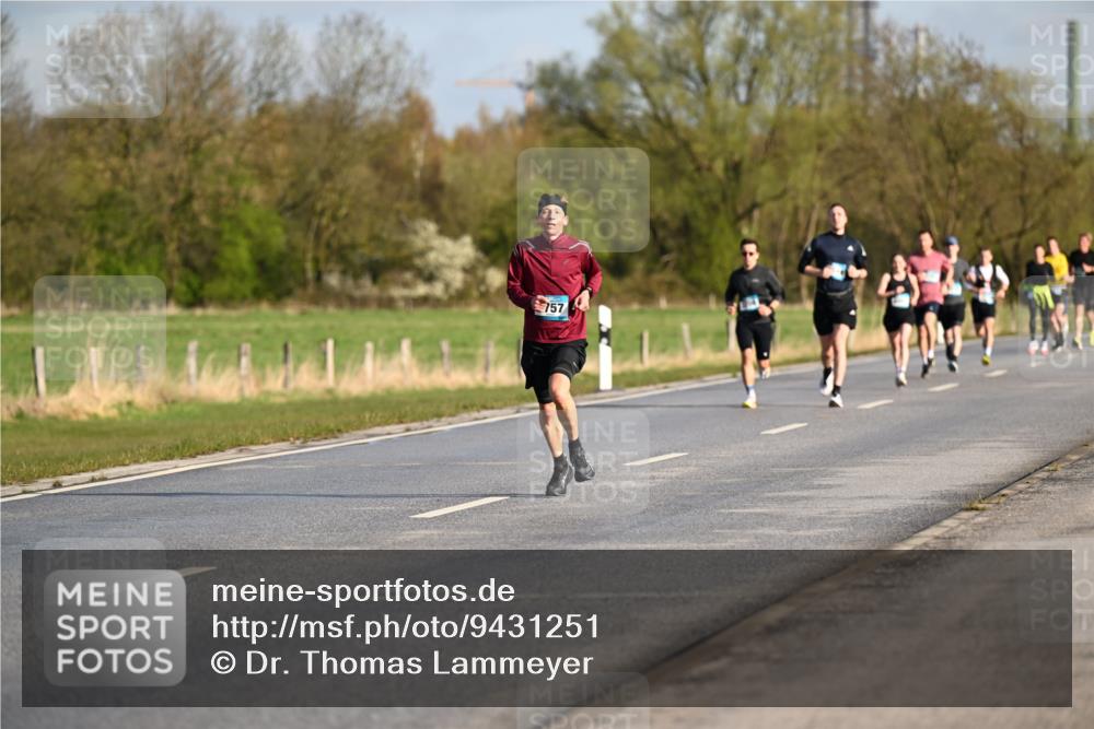12.04.2026 - 45. Internationalen Wilhelmsburger Insellauf Dr. Thomas Lammeyer http://msf.ph/oto/9431251 12.04.2026 09:11:02 Laufen 757 meine-sportfotos.de