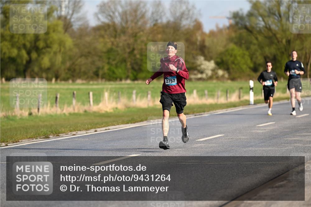 12.04.2026 - 45. Internationalen Wilhelmsburger Insellauf Dr. Thomas Lammeyer http://msf.ph/oto/9431264 12.04.2026 09:11:03 Laufen 2757 meine-sportfotos.de