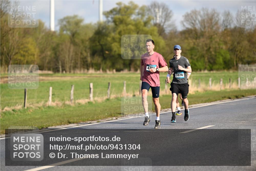 12.04.2026 - 45. Internationalen Wilhelmsburger Insellauf Dr. Thomas Lammeyer http://msf.ph/oto/9431304 12.04.2026 09:11:15 Laufen 4201, 3976 meine-sportfotos.de