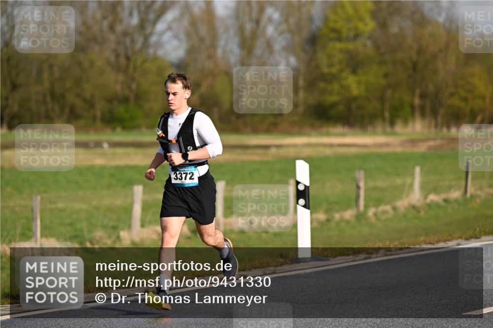 12.04.2026 - 45. Internationalen Wilhelmsburger Insellauf Dr. Thomas Lammeyer http://msf.ph/oto/9431330 12.04.2026 09:11:19 Laufen 3372 meine-sportfotos.de