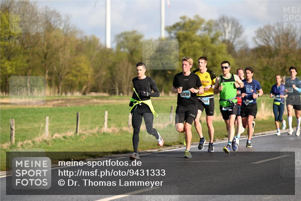 12.04.2026 - 45. Internationalen Wilhelmsburger Insellauf Dr. Thomas Lammeyer http://msf.ph/oto/9431333 12.04.2026 09:11:21 Laufen 3930, 02, 6226, 522, 3096, 368 meine-sportfotos.de