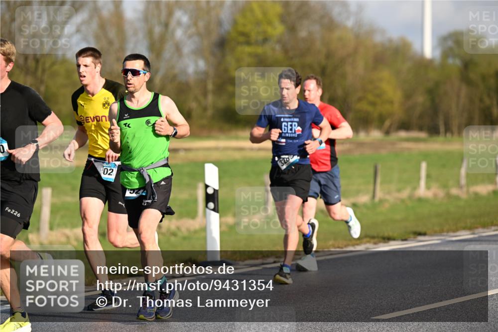 12.04.2026 - 45. Internationalen Wilhelmsburger Insellauf Dr. Thomas Lammeyer http://msf.ph/oto/9431354 12.04.2026 09:11:24 Laufen 226, 09, 02 meine-sportfotos.de