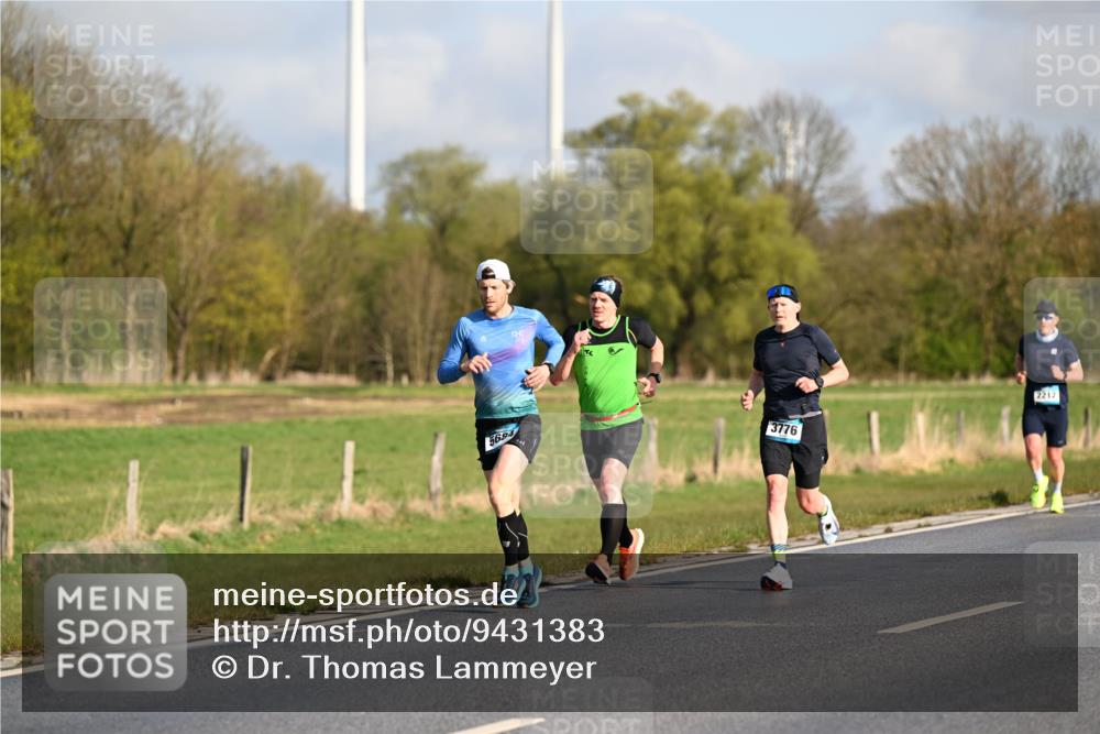 12.04.2026 - 45. Internationalen Wilhelmsburger Insellauf Dr. Thomas Lammeyer http://msf.ph/oto/9431383 12.04.2026 09:11:34 Laufen 5694, 3776, 2212 meine-sportfotos.de