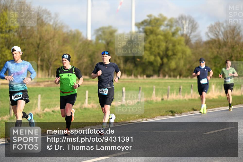 12.04.2026 - 45. Internationalen Wilhelmsburger Insellauf Dr. Thomas Lammeyer http://msf.ph/oto/9431391 12.04.2026 09:11:35 Laufen 5684, 3776 meine-sportfotos.de