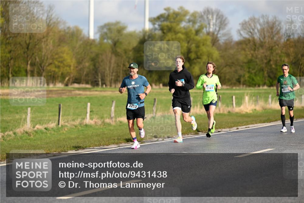 12.04.2026 - 45. Internationalen Wilhelmsburger Insellauf Dr. Thomas Lammeyer http://msf.ph/oto/9431438 12.04.2026 09:11:44 Laufen 2127, 2253, 2010 meine-sportfotos.de