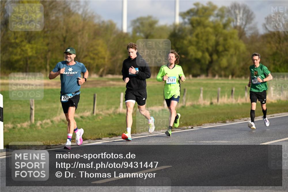 12.04.2026 - 45. Internationalen Wilhelmsburger Insellauf Dr. Thomas Lammeyer http://msf.ph/oto/9431447 12.04.2026 09:11:45 Laufen 2252, 2127, 201 meine-sportfotos.de