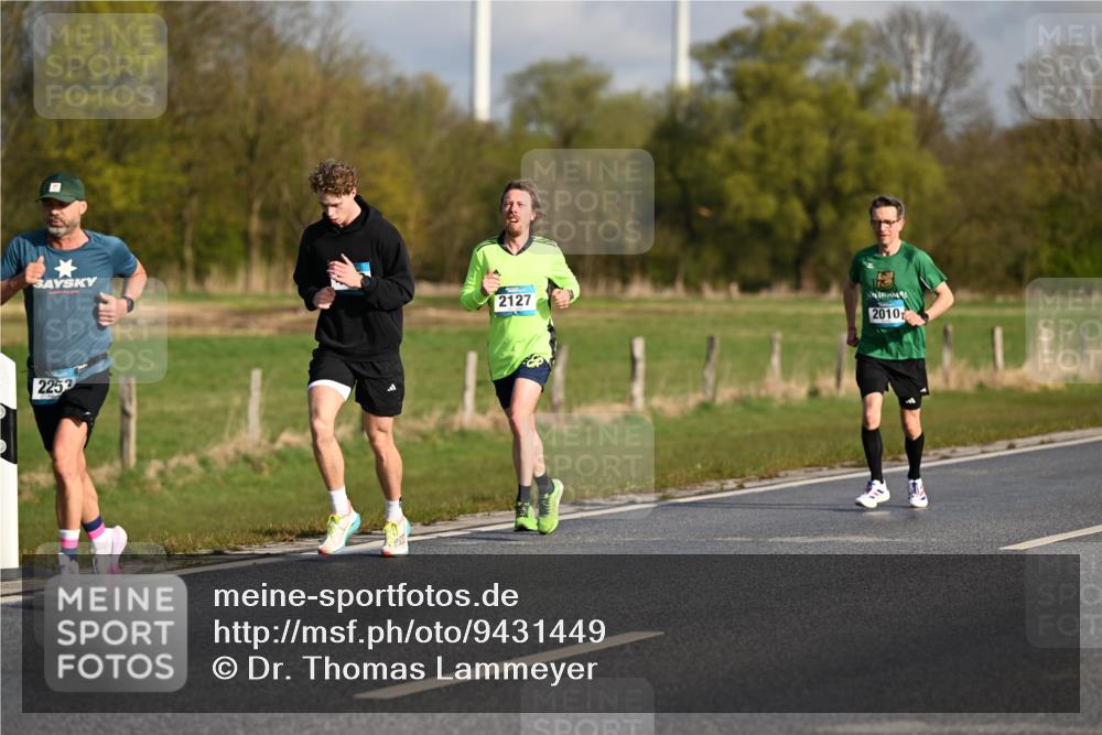 12.04.2026 - 45. Internationalen Wilhelmsburger Insellauf Dr. Thomas Lammeyer http://msf.ph/oto/9431449 12.04.2026 09:11:46 Laufen 2252, 2127, 2010 meine-sportfotos.de