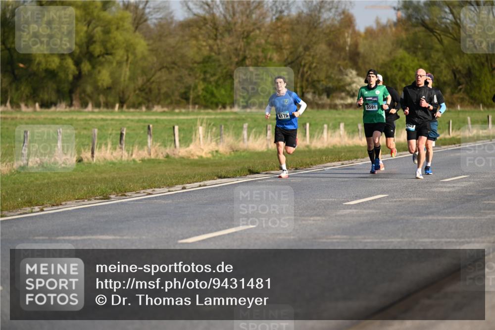 12.04.2026 - 45. Internationalen Wilhelmsburger Insellauf Dr. Thomas Lammeyer http://msf.ph/oto/9431481 12.04.2026 09:11:53 Laufen 4175, 5591, 1049 meine-sportfotos.de