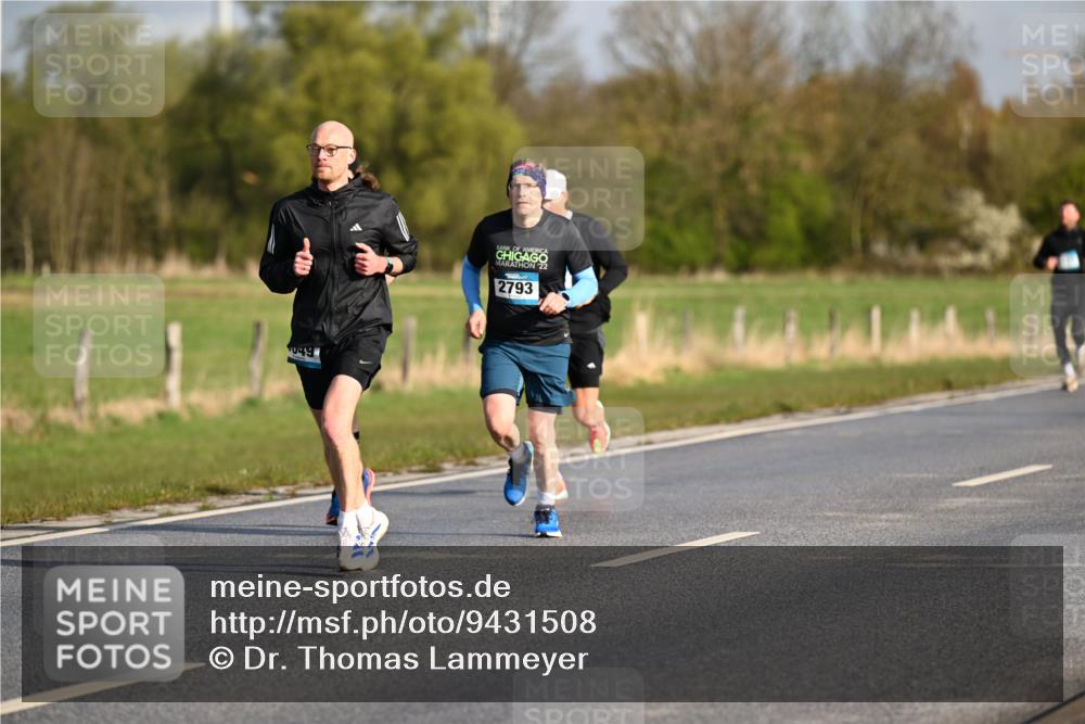 12.04.2026 - 45. Internationalen Wilhelmsburger Insellauf Dr. Thomas Lammeyer http://msf.ph/oto/9431508 12.04.2026 09:11:58 Laufen 1049, 22, 2793 meine-sportfotos.de