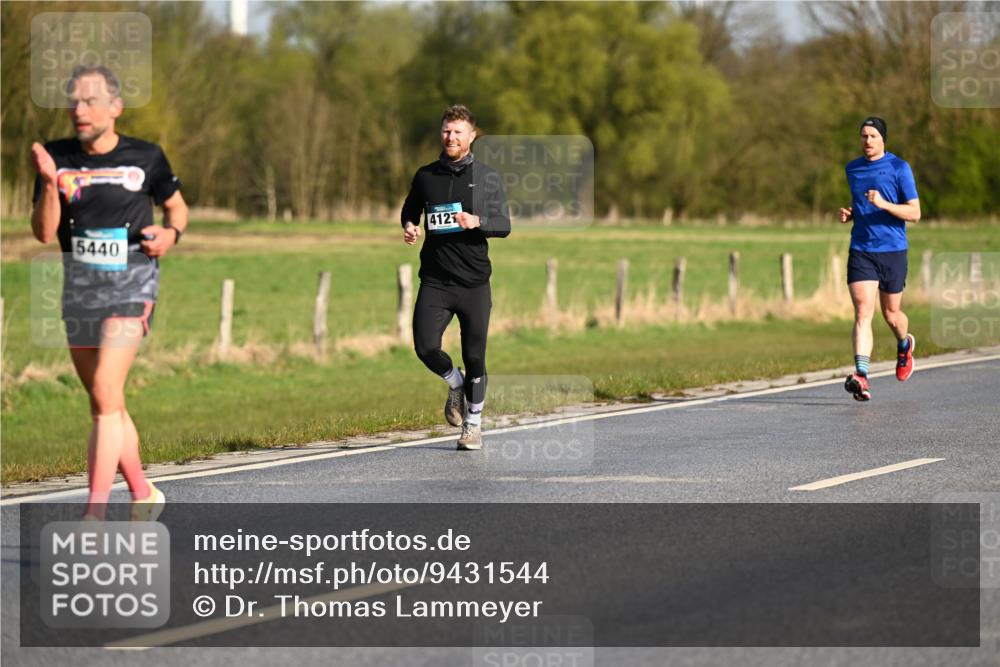 12.04.2026 - 45. Internationalen Wilhelmsburger Insellauf Dr. Thomas Lammeyer http://msf.ph/oto/9431544 12.04.2026 09:12:06 Laufen 4127, 5440 meine-sportfotos.de