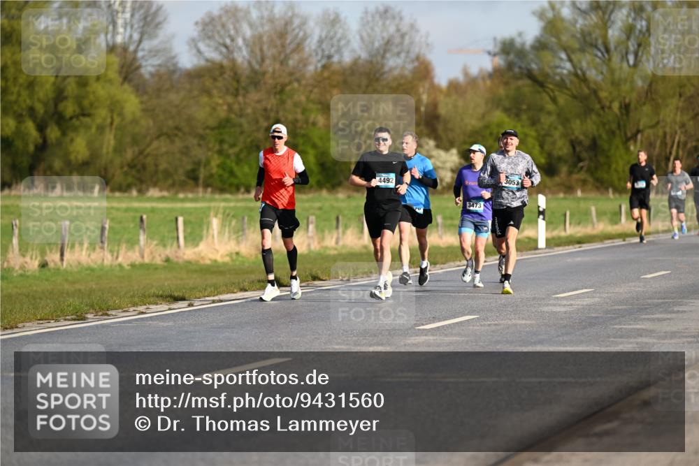 12.04.2026 - 45. Internationalen Wilhelmsburger Insellauf Dr. Thomas Lammeyer http://msf.ph/oto/9431560 12.04.2026 09:12:11 Laufen 4492, 3473, 3053 meine-sportfotos.de