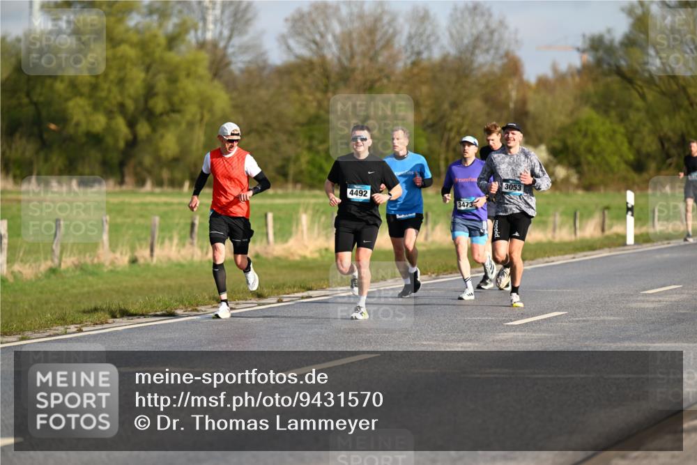 12.04.2026 - 45. Internationalen Wilhelmsburger Insellauf Dr. Thomas Lammeyer http://msf.ph/oto/9431570 12.04.2026 09:12:13 Laufen 4492, 3053, 3473 meine-sportfotos.de
