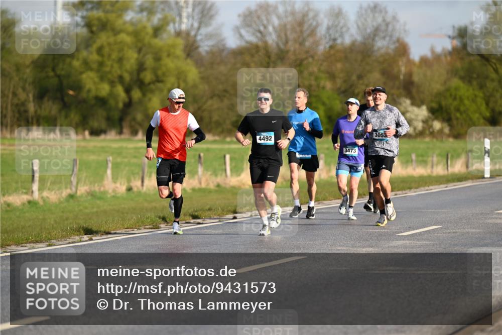 12.04.2026 - 45. Internationalen Wilhelmsburger Insellauf Dr. Thomas Lammeyer http://msf.ph/oto/9431573 12.04.2026 09:12:13 Laufen 4492, 550, 3053, 3473 meine-sportfotos.de
