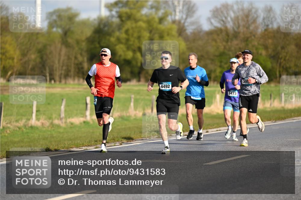12.04.2026 - 45. Internationalen Wilhelmsburger Insellauf Dr. Thomas Lammeyer http://msf.ph/oto/9431583 12.04.2026 09:12:15 Laufen 4492, 305, 3473 meine-sportfotos.de