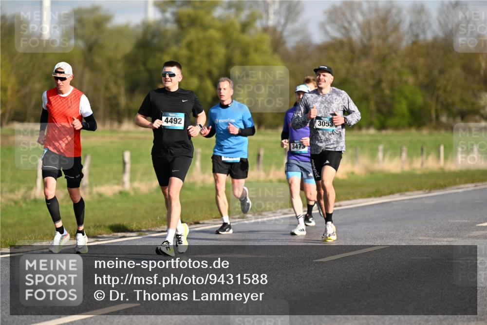 12.04.2026 - 45. Internationalen Wilhelmsburger Insellauf Dr. Thomas Lammeyer http://msf.ph/oto/9431588 12.04.2026 09:12:16 Laufen 4492, 3473, 3053 meine-sportfotos.de