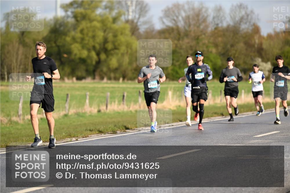 12.04.2026 - 45. Internationalen Wilhelmsburger Insellauf Dr. Thomas Lammeyer http://msf.ph/oto/9431625 12.04.2026 09:12:24 Laufen 3578, 2160, 5629, 4381 meine-sportfotos.de