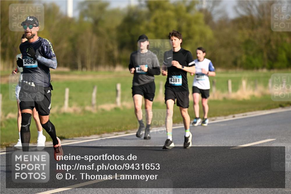 12.04.2026 - 45. Internationalen Wilhelmsburger Insellauf Dr. Thomas Lammeyer http://msf.ph/oto/9431653 12.04.2026 09:12:29 Laufen 5629, 4381 meine-sportfotos.de