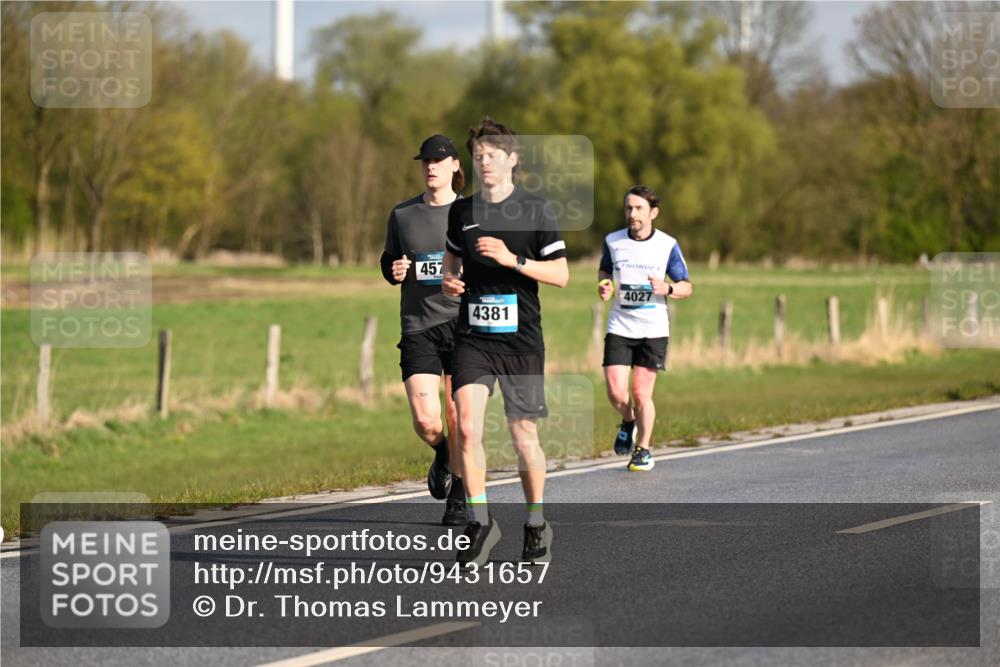 12.04.2026 - 45. Internationalen Wilhelmsburger Insellauf Dr. Thomas Lammeyer http://msf.ph/oto/9431657 12.04.2026 09:12:30 Laufen 457, 4381, 4027 meine-sportfotos.de