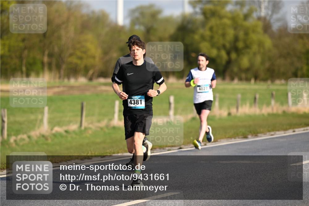 12.04.2026 - 45. Internationalen Wilhelmsburger Insellauf Dr. Thomas Lammeyer http://msf.ph/oto/9431661 12.04.2026 09:12:30 Laufen 4381, 4027 meine-sportfotos.de