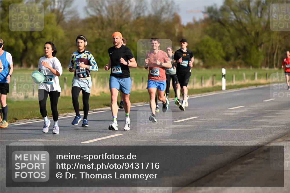 12.04.2026 - 45. Internationalen Wilhelmsburger Insellauf Dr. Thomas Lammeyer http://msf.ph/oto/9431716 12.04.2026 09:12:40 Laufen 370, 3514, 4154, 4052, 4694 meine-sportfotos.de