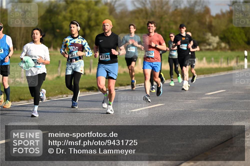 12.04.2026 - 45. Internationalen Wilhelmsburger Insellauf Dr. Thomas Lammeyer http://msf.ph/oto/9431725 12.04.2026 09:12:41 Laufen 3, 370, 3514, 4242, 4052, 4154, 4694 meine-sportfotos.de