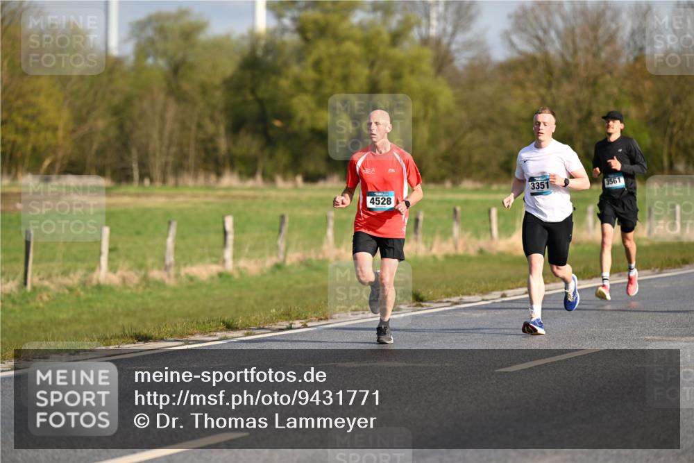 12.04.2026 - 45. Internationalen Wilhelmsburger Insellauf Dr. Thomas Lammeyer http://msf.ph/oto/9431771 12.04.2026 09:12:51 Laufen 4528, 3351, 3561 meine-sportfotos.de