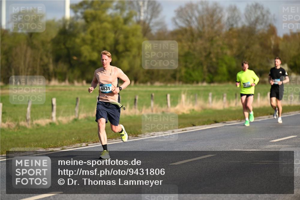 12.04.2026 - 45. Internationalen Wilhelmsburger Insellauf Dr. Thomas Lammeyer http://msf.ph/oto/9431806 12.04.2026 09:12:59 Laufen 4831, 0 meine-sportfotos.de