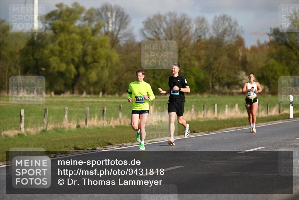 12.04.2026 - 45. Internationalen Wilhelmsburger Insellauf Dr. Thomas Lammeyer http://msf.ph/oto/9431818 12.04.2026 09:13:01 Laufen 5645, 4460, 3619 meine-sportfotos.de