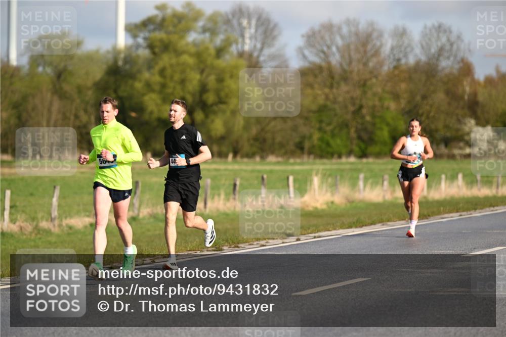 12.04.2026 - 45. Internationalen Wilhelmsburger Insellauf Dr. Thomas Lammeyer http://msf.ph/oto/9431832 12.04.2026 09:13:03 Laufen 564, 44 meine-sportfotos.de
