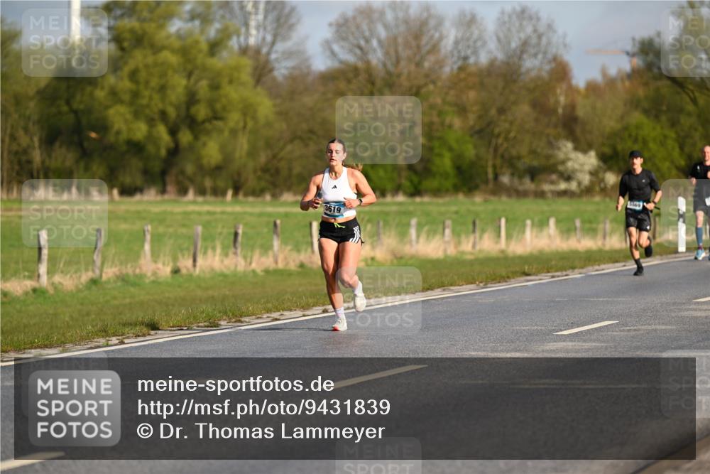 12.04.2026 - 45. Internationalen Wilhelmsburger Insellauf Dr. Thomas Lammeyer http://msf.ph/oto/9431839 12.04.2026 09:13:05 Laufen 3619, 5560 meine-sportfotos.de