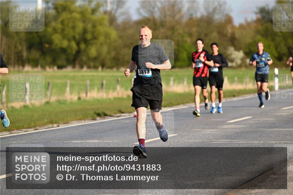 12.04.2026 - 45. Internationalen Wilhelmsburger Insellauf Dr. Thomas Lammeyer http://msf.ph/oto/9431883 12.04.2026 09:13:15 Laufen 4, 3813 meine-sportfotos.de