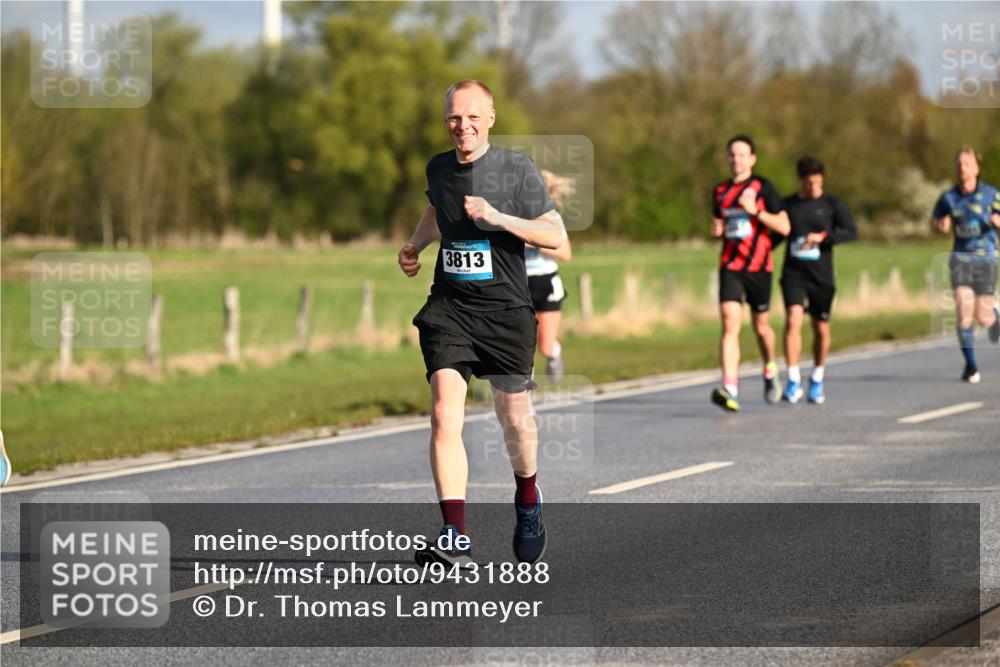 12.04.2026 - 45. Internationalen Wilhelmsburger Insellauf Dr. Thomas Lammeyer http://msf.ph/oto/9431888 12.04.2026 09:13:16 Laufen 3813 meine-sportfotos.de