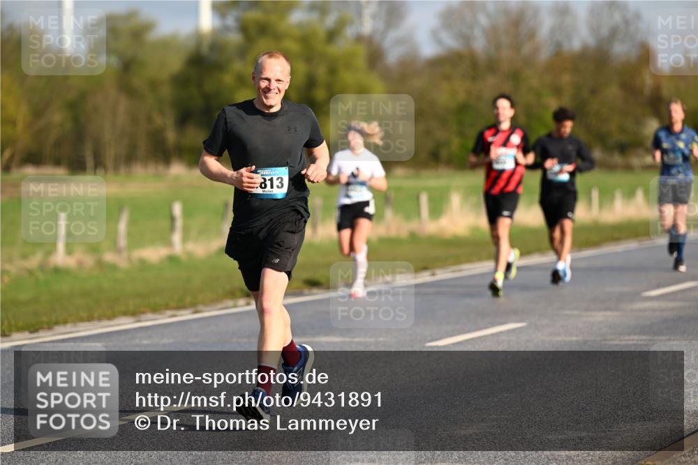 12.04.2026 - 45. Internationalen Wilhelmsburger Insellauf Dr. Thomas Lammeyer http://msf.ph/oto/9431891 12.04.2026 09:13:16 Laufen 813 meine-sportfotos.de
