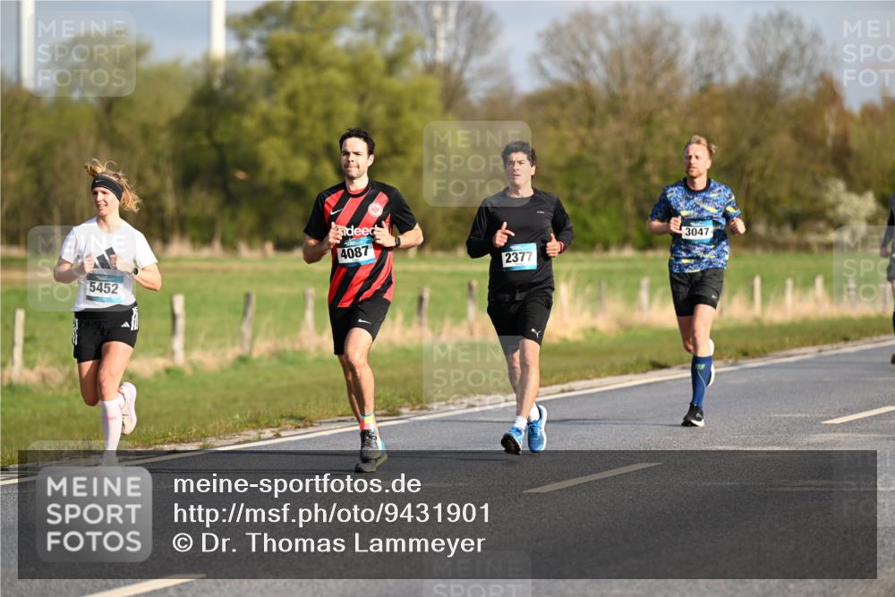 12.04.2026 - 45. Internationalen Wilhelmsburger Insellauf Dr. Thomas Lammeyer http://msf.ph/oto/9431901 12.04.2026 09:13:18 Laufen 4087, 5452, 3047, 2377 meine-sportfotos.de