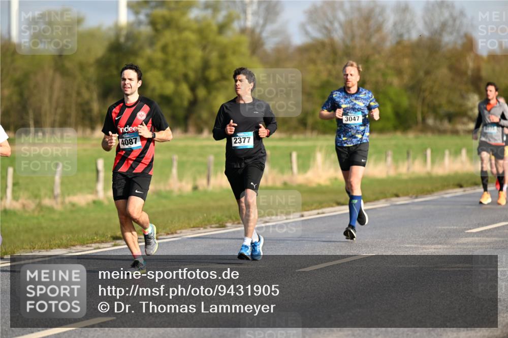 12.04.2026 - 45. Internationalen Wilhelmsburger Insellauf Dr. Thomas Lammeyer http://msf.ph/oto/9431905 12.04.2026 09:13:19 Laufen 4087, 2377, 3047 meine-sportfotos.de